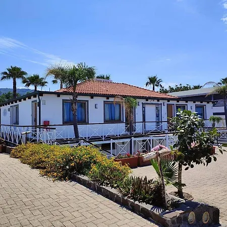 Resort Le Mandrelle *