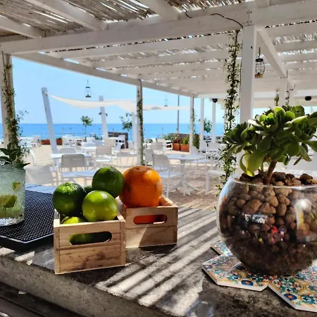 Le Mandrelle Resort