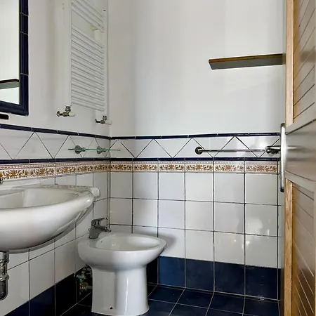 Курортный комплекс Le Mandrelle *