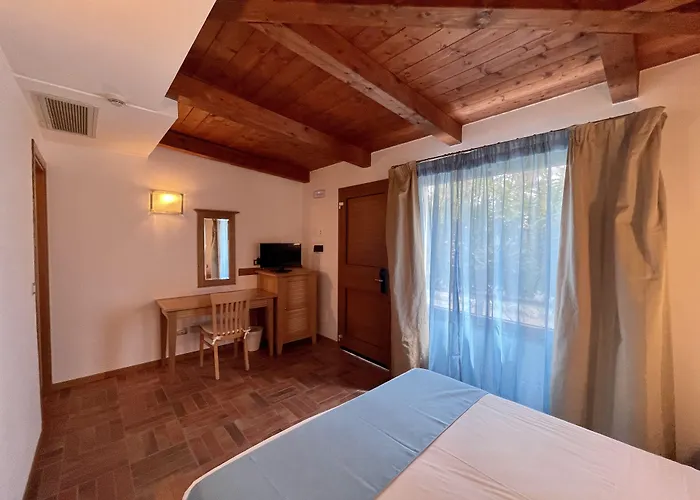 리조트 Le Mandrelle